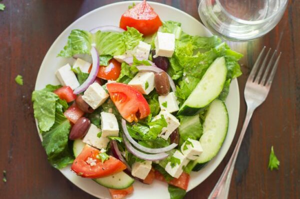 Greek Salad Tray with Tangy Feta (Feeds 5)