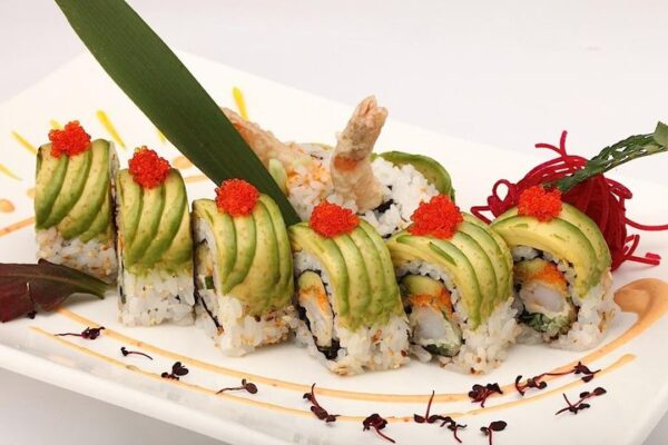 Crunchy Tempura Roll Tray: Tempura shrimp, cucumber, avocado, and a satisfying crunch. (For 5 People)